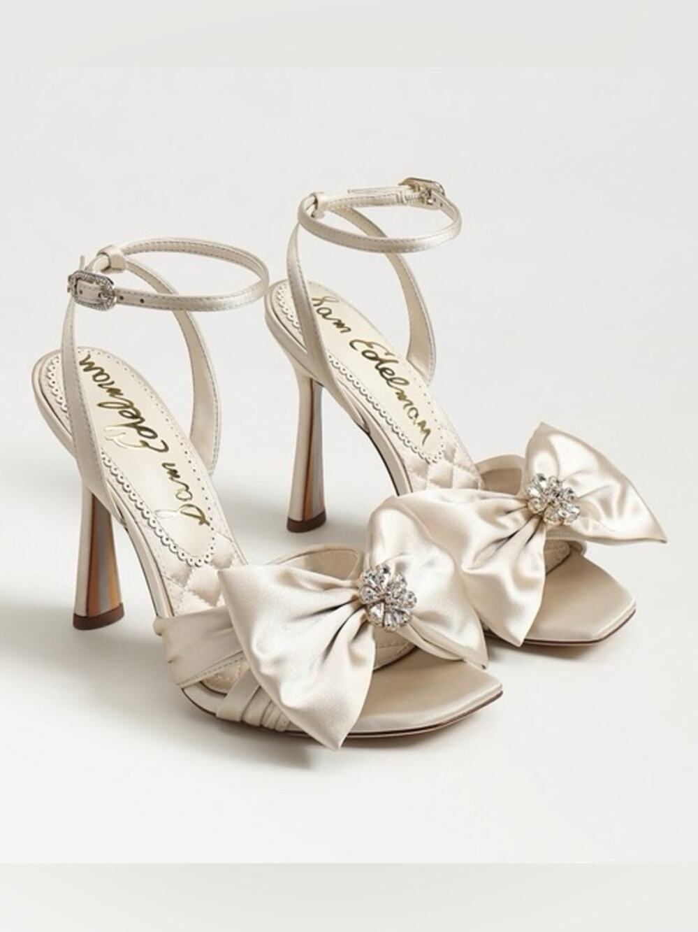 Sam Edelman Ivory Lexi Stiletto Heel
Sandal Size 6